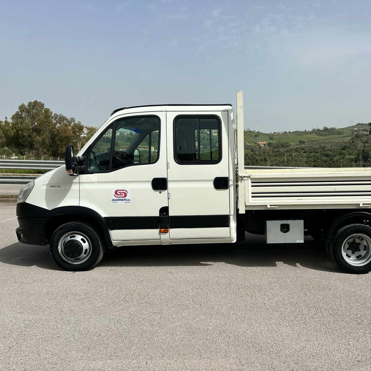 Furgone ribaltabile - Iveco Daily 35C13 - immagine 2