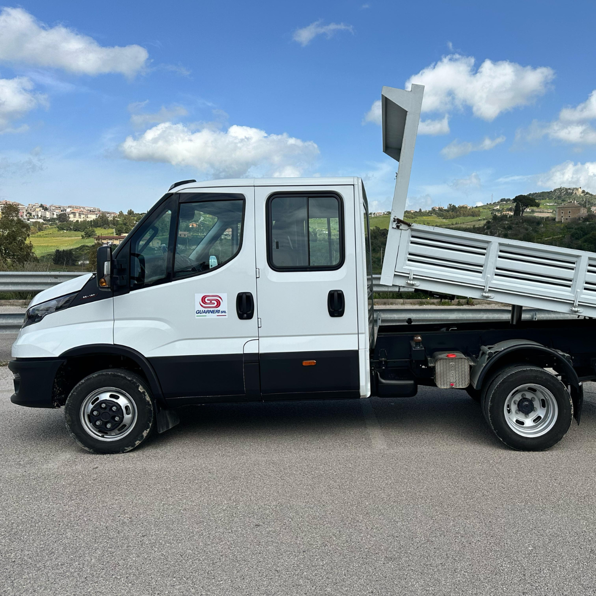 Furgone ribaltabile - Iveco Daily 35C14 - immagine 3